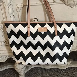 Kate Spade ♠️ ♥️ Chevron tote!! GORGEOUS!!!!